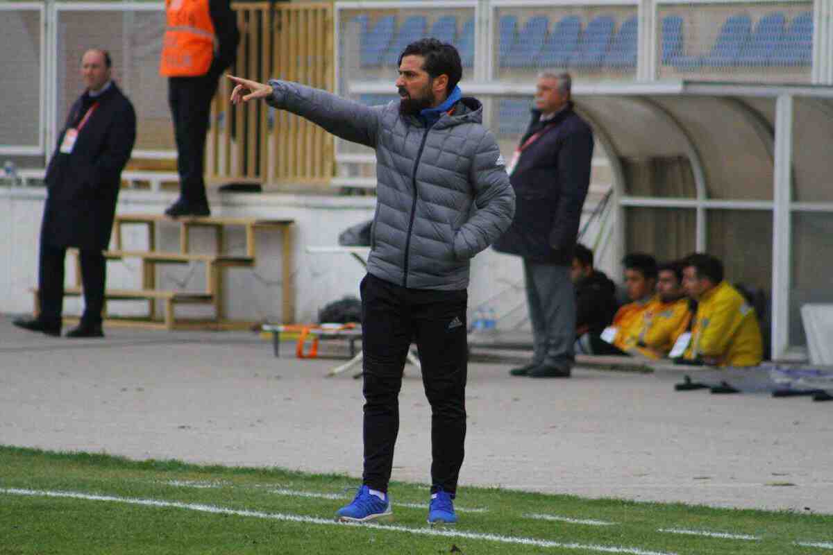 İlhan Palut: ‘Galatasaray’a karşı en iyisini yapmaya çalışacağız’