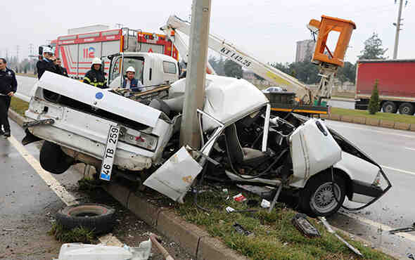 Kahramanmaraş’ta feci kaza: İkiye bölündü!