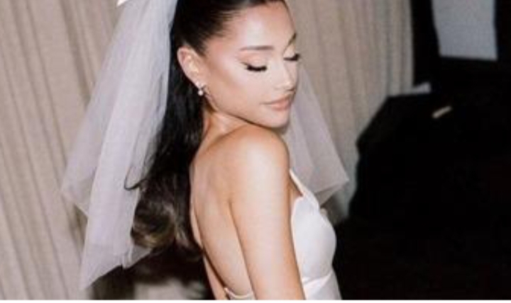 Ariana Grande boşandığı kocasına bakın ne kadar ödeyecek