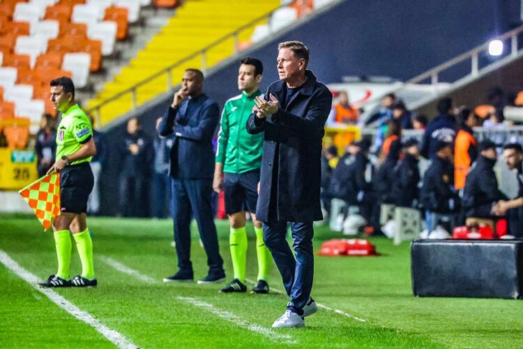 Markus Gisdol: Galibiyet almak için çok fazla çalıştık