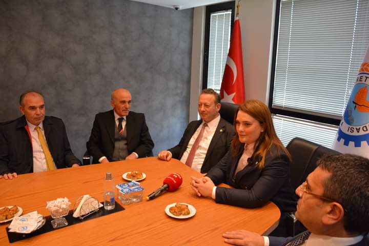 İYİ PARTİ BAŞKAN A. İMREN NİLAY,HAMDİ YILDIZ KOCABAŞ’I ZİYARET