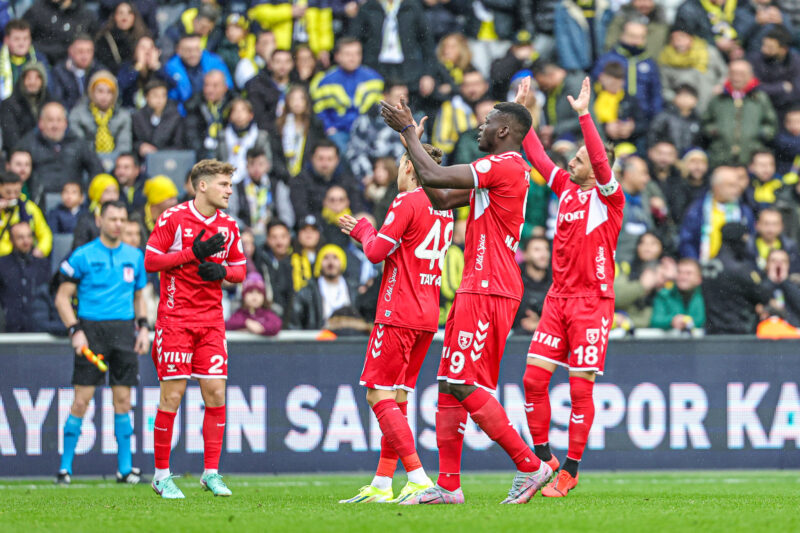 FENERBAHÇE A.Ş: 1 YILPORT SAMSUNSPOR: 1 BERABERE KALDI