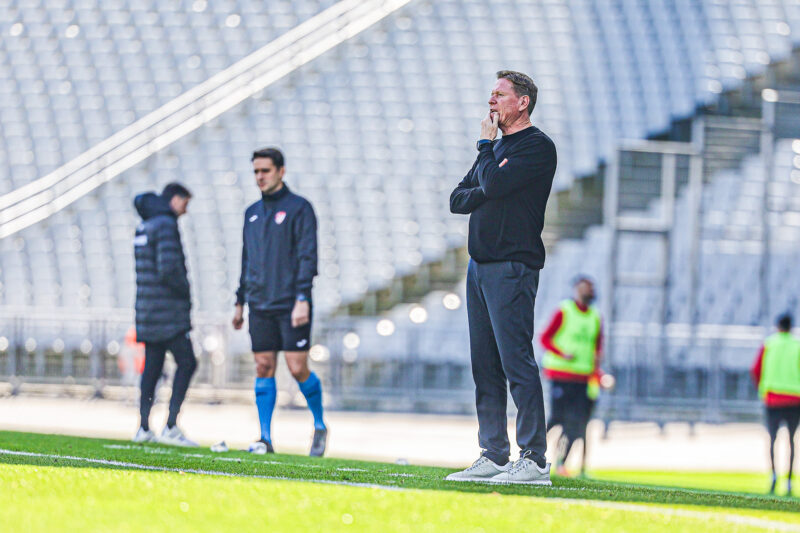 MARKUS GISDOL ÇÜNKÜ ÇOK GENİŞ BİR KADROMUZ YOK