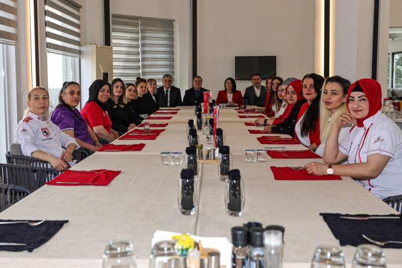 “8 MART KADINLAR GÜNÜ” KAPSAMINDA KADINLARLA BİR ARAYA GELDİ