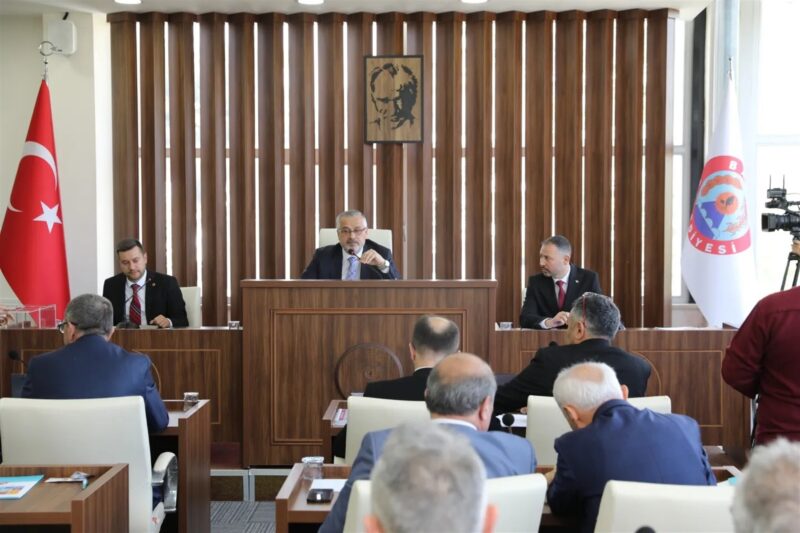 YENİ DÖNEM BELEDİYE MECLİSİ İLK TOPLANTISINI GERÇEKLEŞTİRDİ