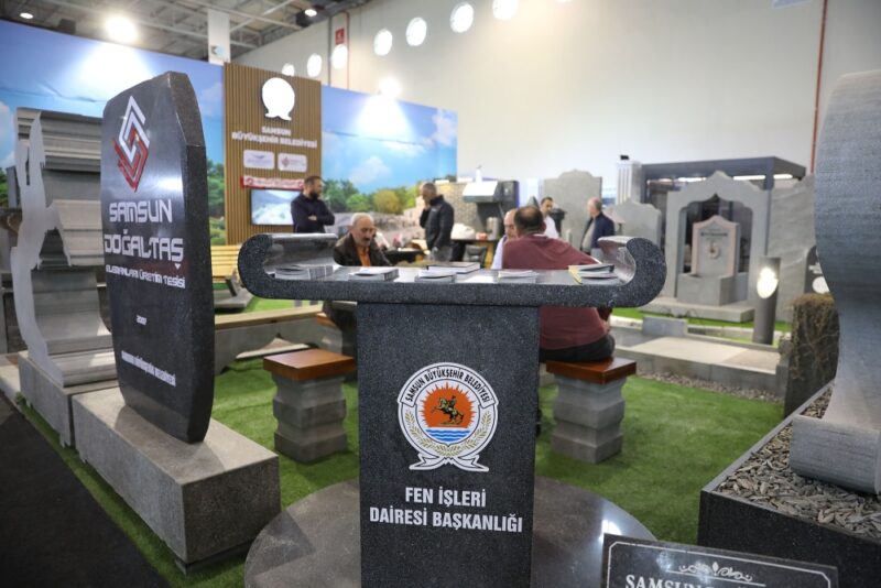 BÜYÜKŞEHİR STANDINA YOĞUN İLGİ