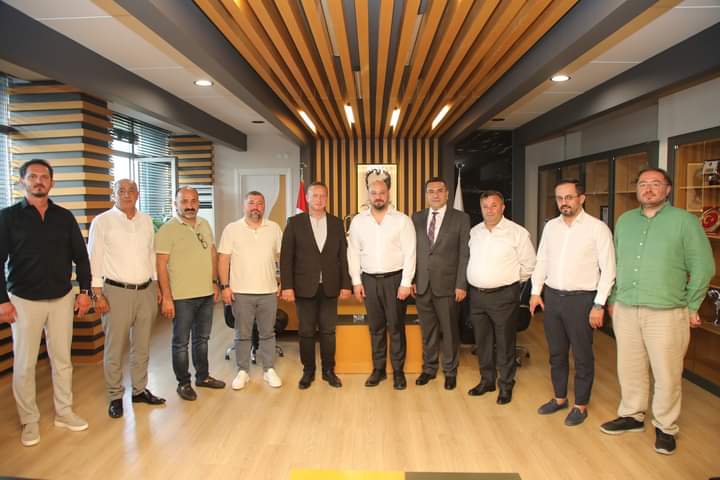 Bafra Tso Başkanı Beraberindeki Heyet Atakum Belediye Başkanına Ziyaret