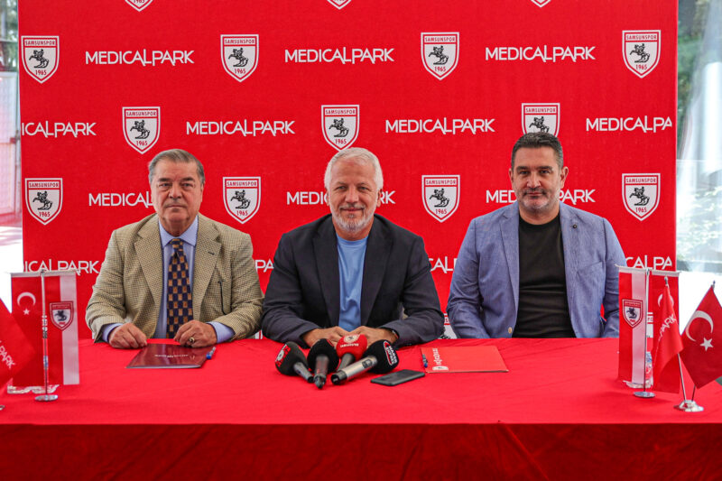 SAĞLIK SPONSORU VM MEDİCAL PARK İLE SAMSUNSPOR SÖZLEŞME İMZALANDI