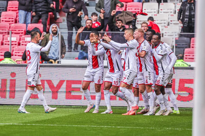 REEDER SAMSUNSPOR : 4 SİPAY BODRUM FK : 0