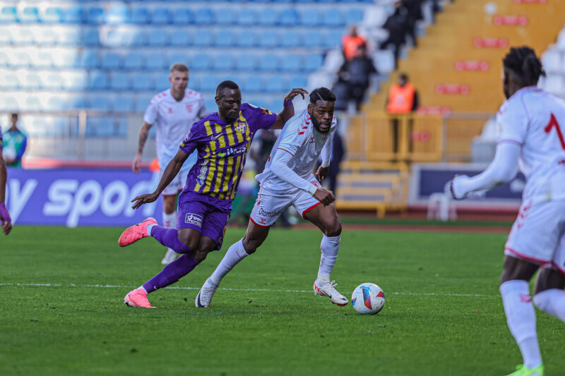İKAS EYÜPSPOR: 3 REEDER SAMSUNSPOR : 0