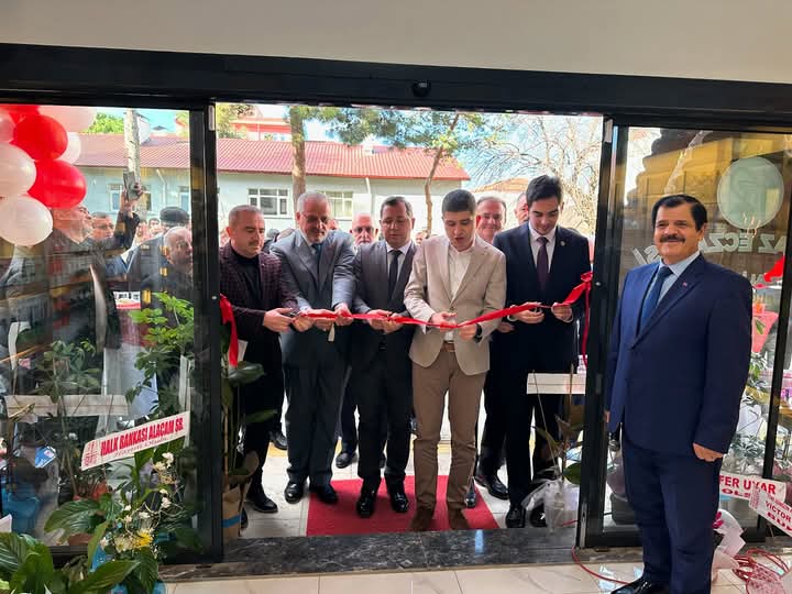 Alaçam ‘da Yılmaz Eczanesi Açılış Töreni 