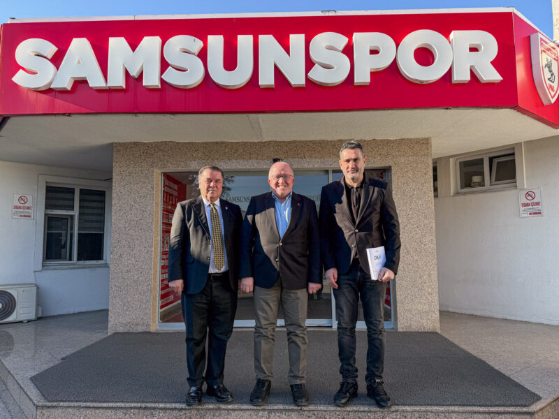 SAMSUN ÜNİVERSİTESİ REKTÖRÜ PROF. DR. AYDIN SAMSUNSPOR KULÜBÜNE ZİYARET