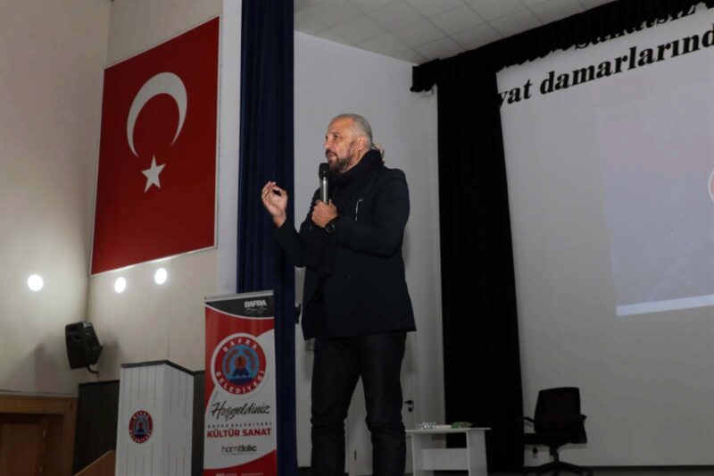 GÜVENLİK UZMANI METE YARAR BAFRALILAR İLE BULUŞTU