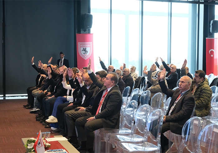 SAMSUNSPOR KULÜBÜN SEÇİMSİZ OLAĞANÜSTÜ GENEL KURUL TAMAMLANDI