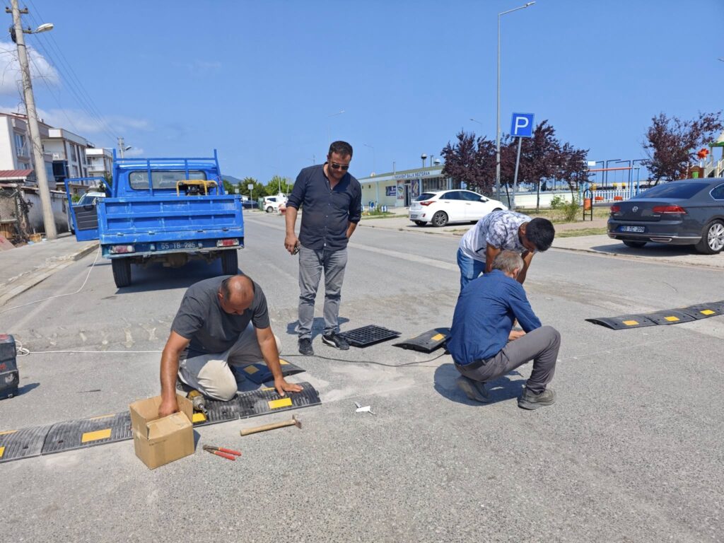 Yakakent Liman İçinde Güvenli Ulaşım İçin Kasis Çalışmaları Sürüyor