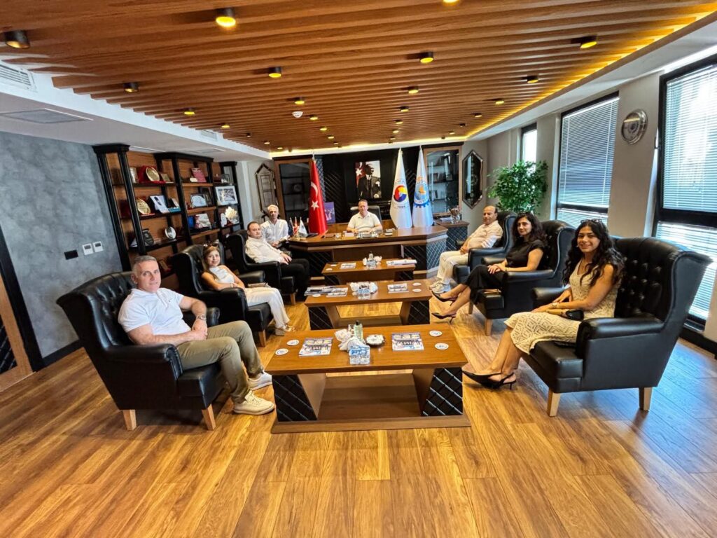 Bafra Çözüm Koleji ve Anadolu Koleji Arasında İndirim Protokolü