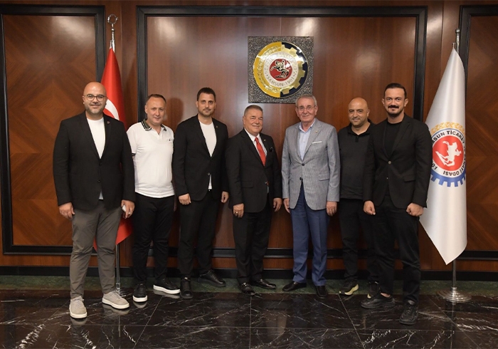 SAMSUNSPOR KULÜBÜNDEN SAMSUN TİCARET VE SANAYİ ODASINA ZİYARET