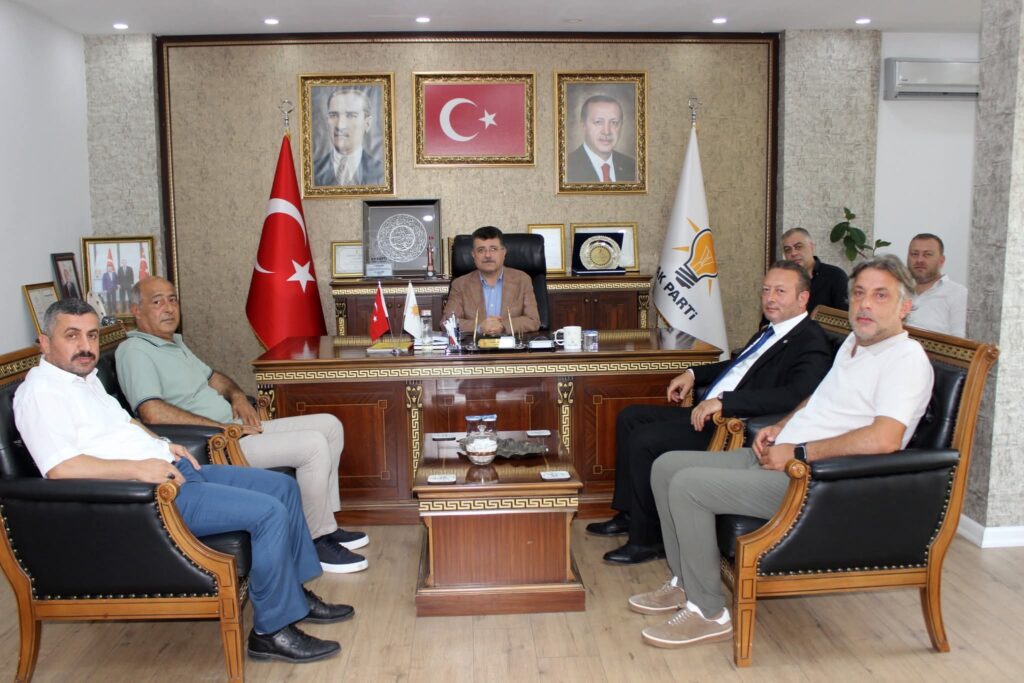 Bafra TSO’dan AK Parti İlçe Teşkilatına Ziyaret