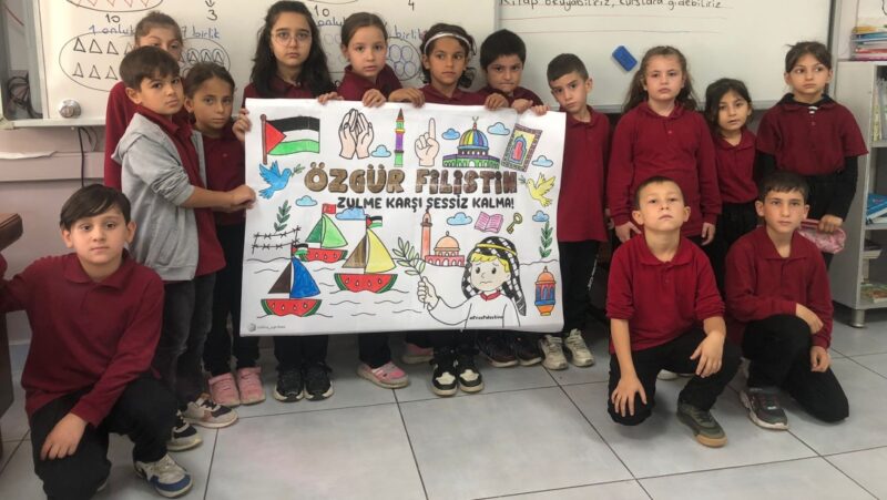 TÜM OKULLARDA “FİLİSTİN FARKINDALIK ETKİNLİKLERİ” DÜZENLENDİ