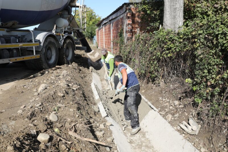 BÜYÜKŞEHİR’DEN SULAMA TESİSLERİ PROJESİ İLE TARIMA DESTEK