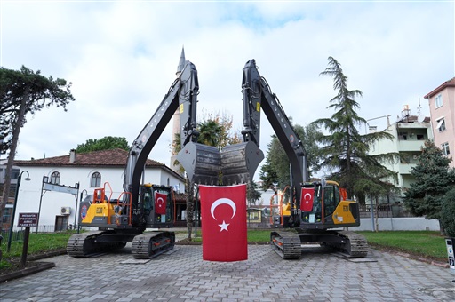 BAFRA BELEDİYESİ ARAÇ FİLOSUNU GÜÇLENDİRMEYE DEVAM EDİYOR