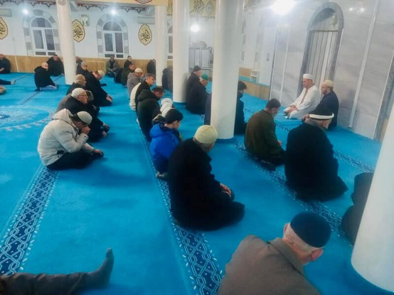 Sabah Namazı Buluşmaları Devam Ediyor