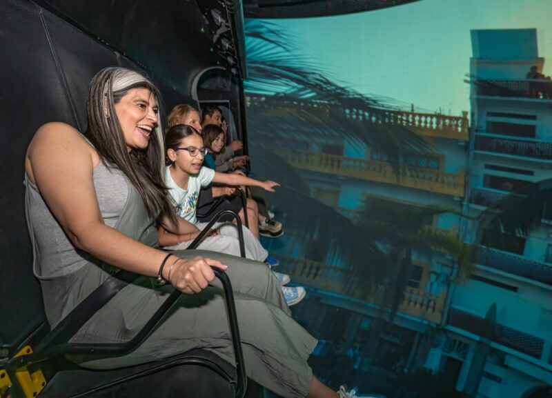 TÜRKİYE’DE İLK: FLYING THEATER