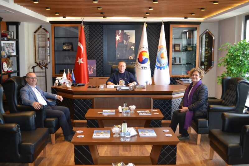 Zembil Örgücülüğü Ustası Nuran Güngör’den TSO’ya Ziyaret