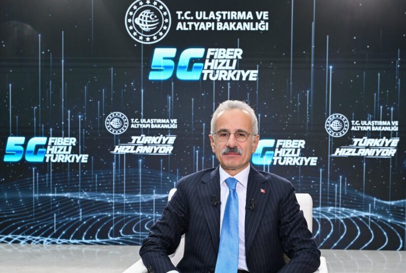 İLETİŞİMDE YENİ DÖNEM BAŞLIYOR