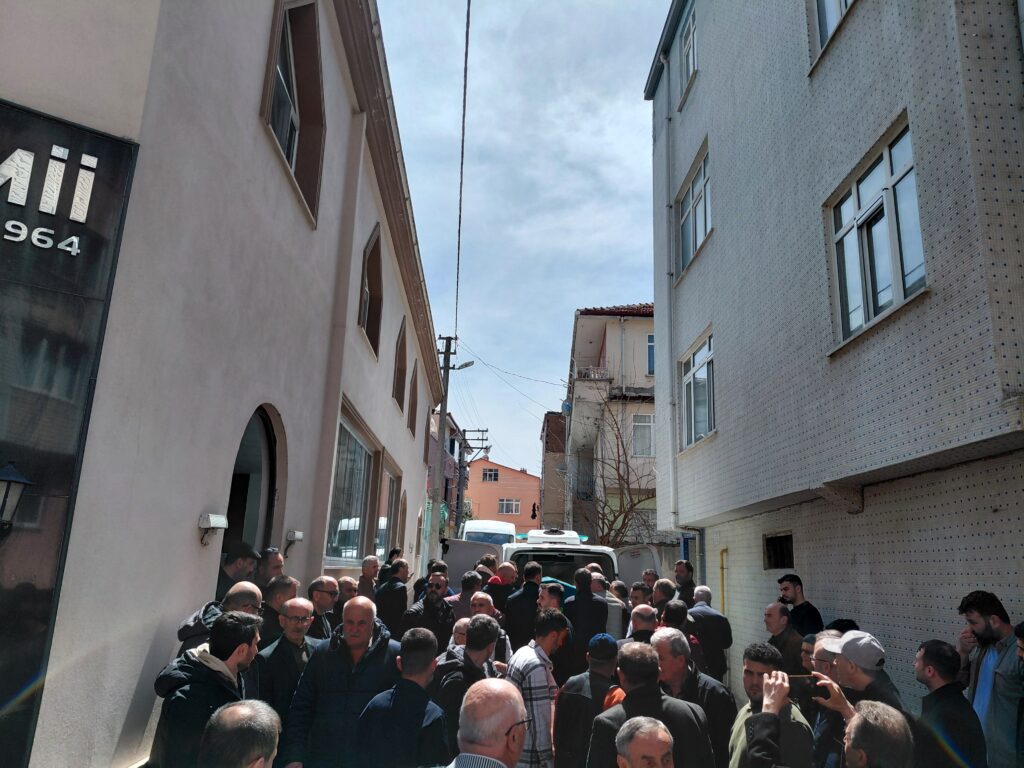 İsa Şen Son Yolculuğuna Dualarla Uğurlandı