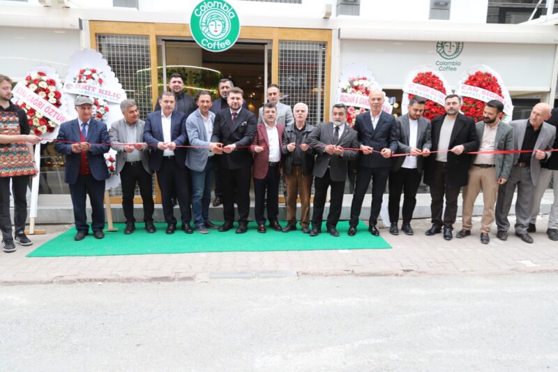 Columbia Bafra Şubesi Görkemli Törenle Açıldı