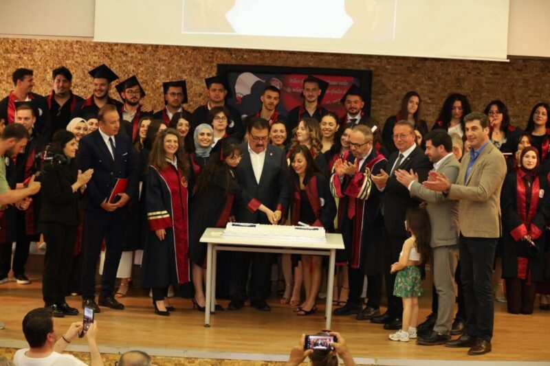 Başkan Kocabaş’a OMÜ’den Teşekkür Belgesi
