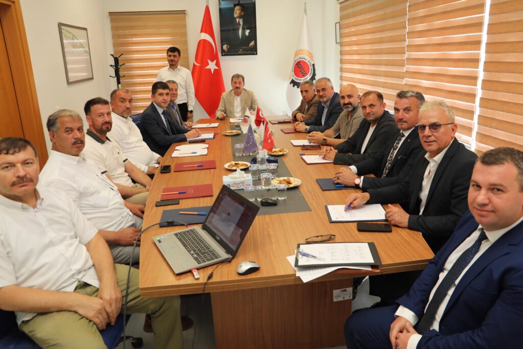 Vali Tavlı’nın Bafra Ziyaretinde Organize Sanayi Bölgesini mevcut durumu ve diğer konular ele alındı