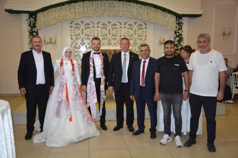 Başkan Serdal Sefa Kocabaş, Seher ve Hüseyin’in Düğün Törenine Katıldı