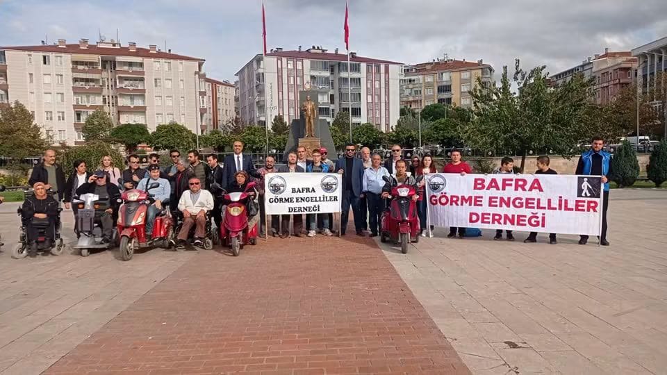 15 EKİM BEYAZ BASTON GÖRME ENGELLİLER GÜNÜ 